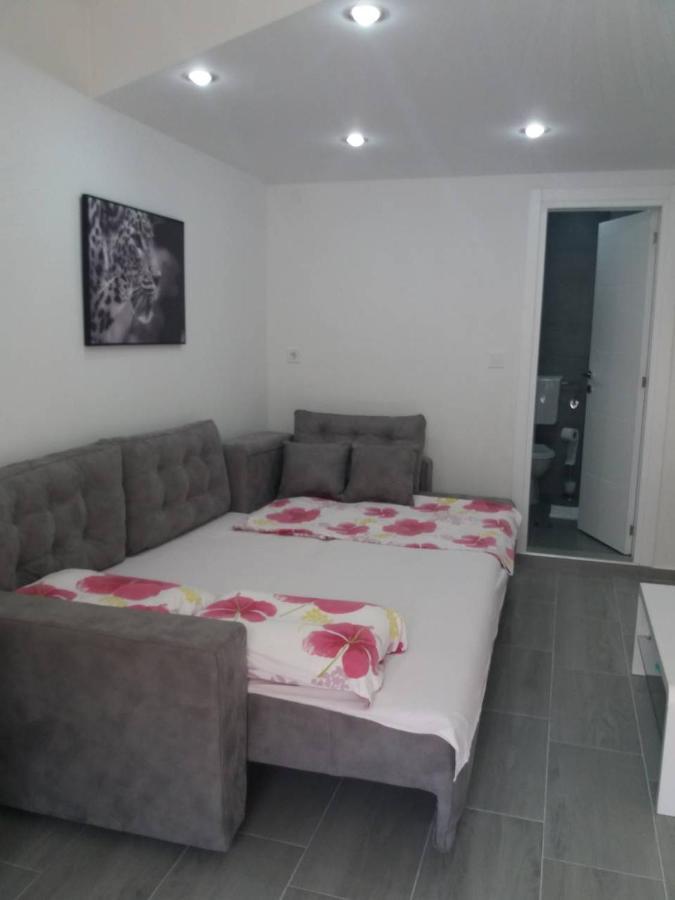Apartment Diamond -Modern And Lovely Seaside Studio Apartment Kotor Extérieur photo